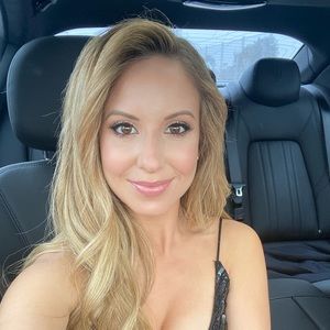 Meet your Posher, Rachele